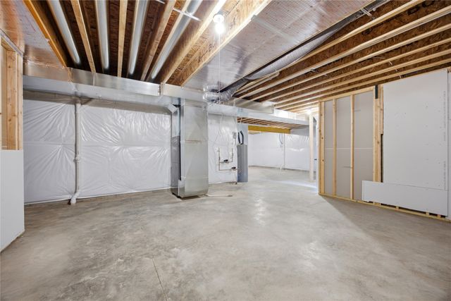1715 Roebling Road, Adel, IA 50003