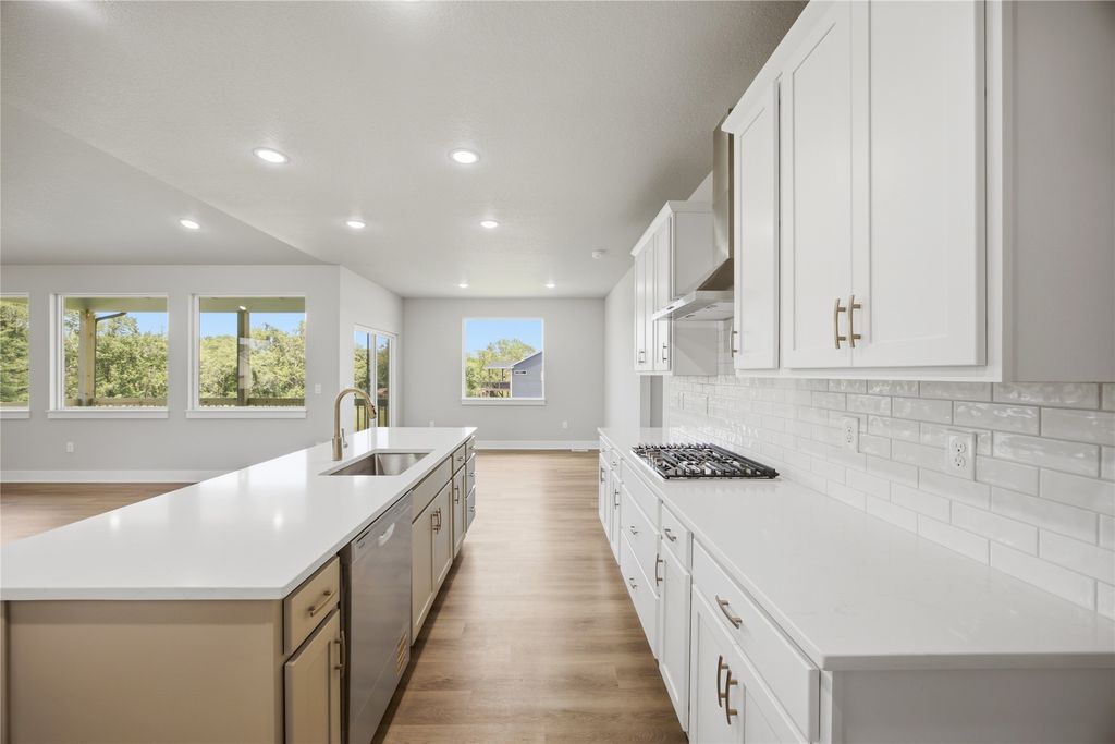 1715 Roebling Road, Adel, IA 50003