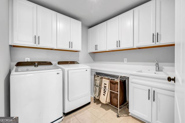 6095 Marigold Way, Atlanta, GA 30349