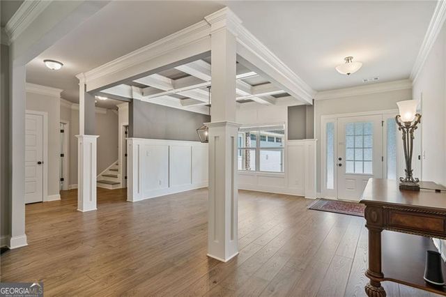 902 Edgewater Drive, Loganville, GA 30052