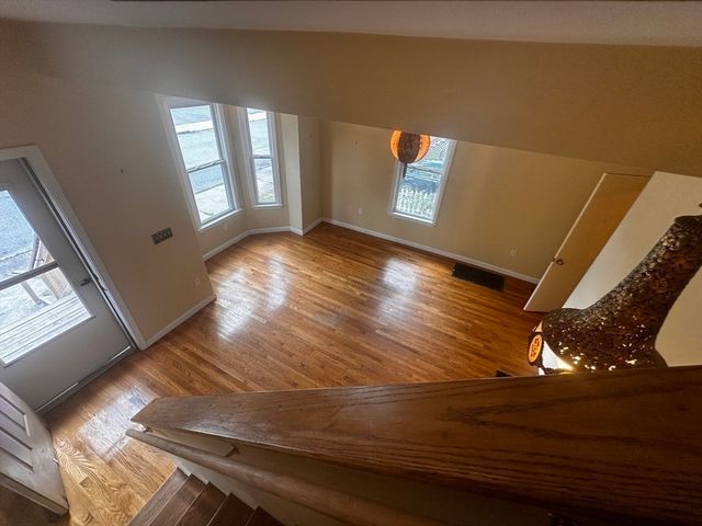 44 Jerome St, Medford, MA 02155