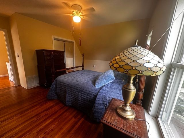 44 Jerome St, Medford, MA 02155