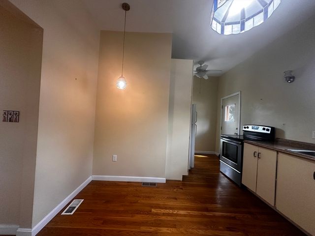 44 Jerome St, Medford, MA 02155