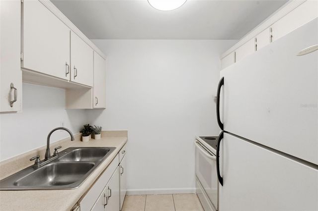 24862 US HIGHWAY 19 N 3603, Clearwater, FL 33763