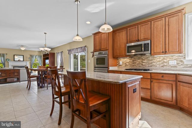 4341 BARBERRY DR, Huntingtown, MD 20639