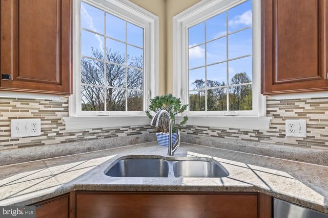 4341 BARBERRY DR, Huntingtown, MD 20639