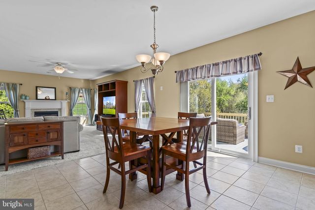 4341 BARBERRY DR, Huntingtown, MD 20639
