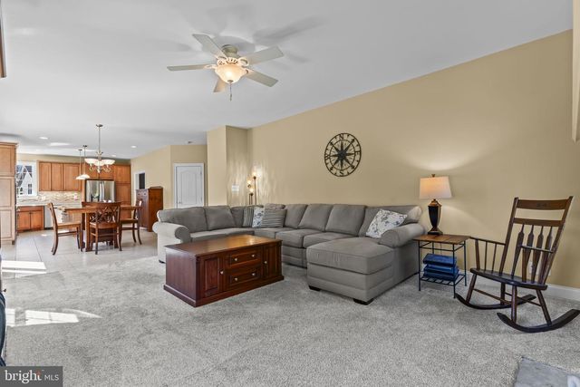 4341 BARBERRY DR, Huntingtown, MD 20639