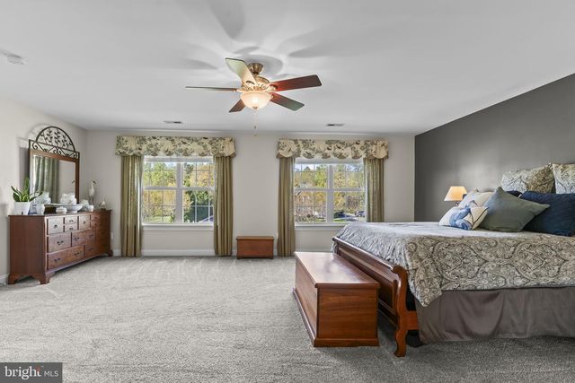 4341 BARBERRY DR, Huntingtown, MD 20639