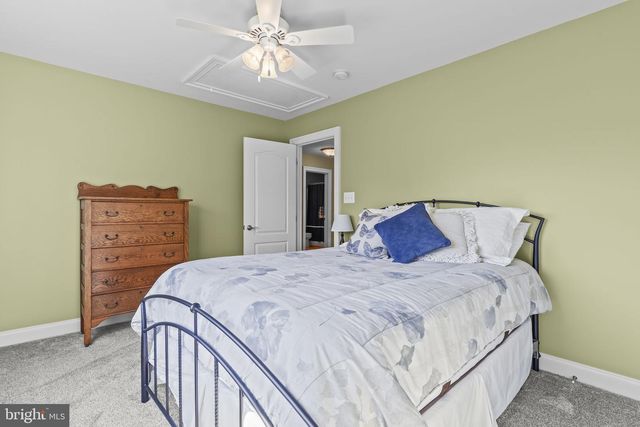 4341 BARBERRY DR, Huntingtown, MD 20639