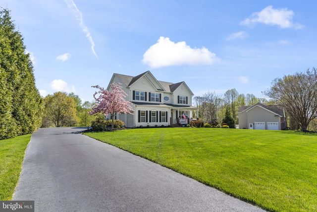 4341 BARBERRY DR, Huntingtown, MD 20639