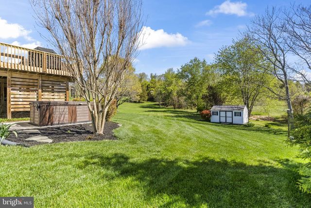 4341 BARBERRY DR, Huntingtown, MD 20639
