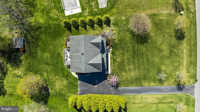 4341 BARBERRY DR, Huntingtown, MD 20639
