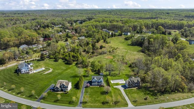 4341 BARBERRY DR, Huntingtown, MD 20639