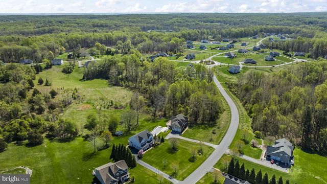 4341 BARBERRY DR, Huntingtown, MD 20639