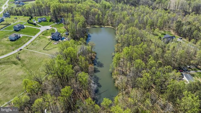 4341 BARBERRY DR, Huntingtown, MD 20639