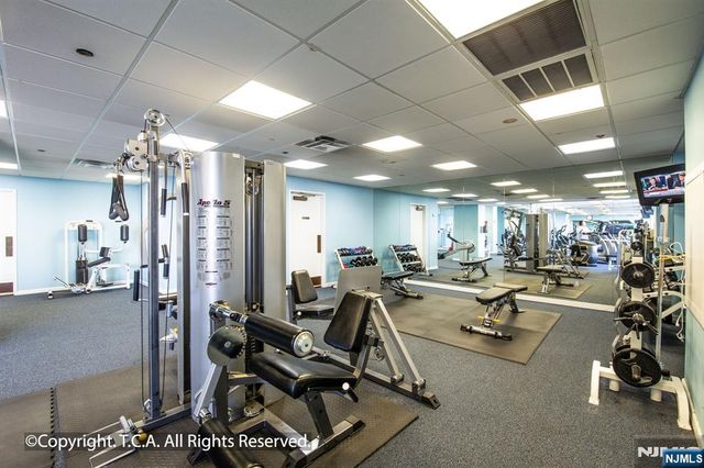 900 Palisade Avenue 5A, Fort Lee, NJ 07024