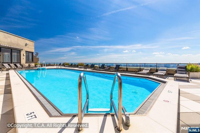 900 Palisade Avenue 5A, Fort Lee, NJ 07024