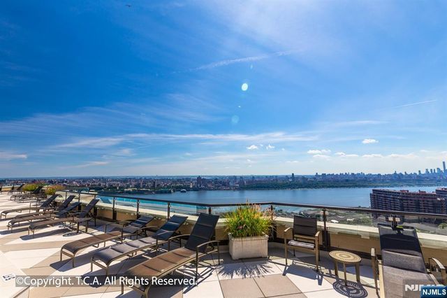 900 Palisade Avenue 5A, Fort Lee, NJ 07024