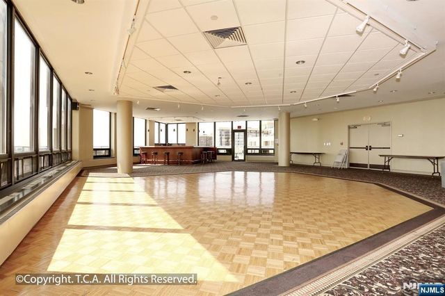 900 Palisade Avenue 5A, Fort Lee, NJ 07024