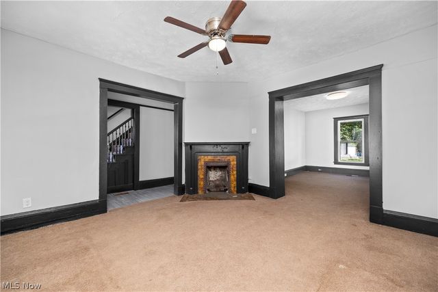 1592 Newman Avenue, Lakewood, OH 44107