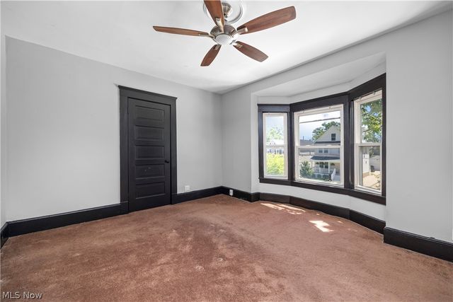 1592 Newman Avenue, Lakewood, OH 44107