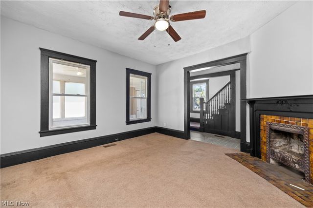 1592 Newman Avenue, Lakewood, OH 44107