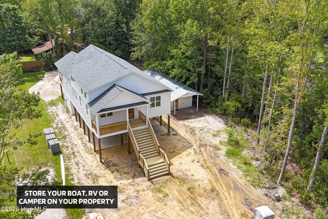 203 Sand Dollar Lane, Hampstead, NC 28443