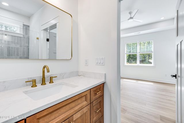 203 Sand Dollar Lane, Hampstead, NC 28443