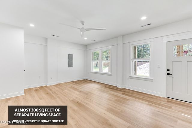 203 Sand Dollar Lane, Hampstead, NC 28443