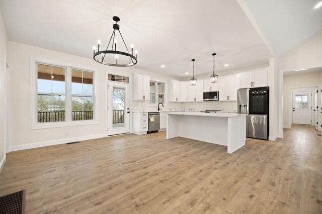 7046 Arbor Meadow Way, Versailles, KY 40383