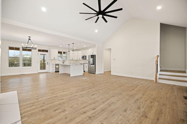 7046 Arbor Meadow Way, Versailles, KY 40383