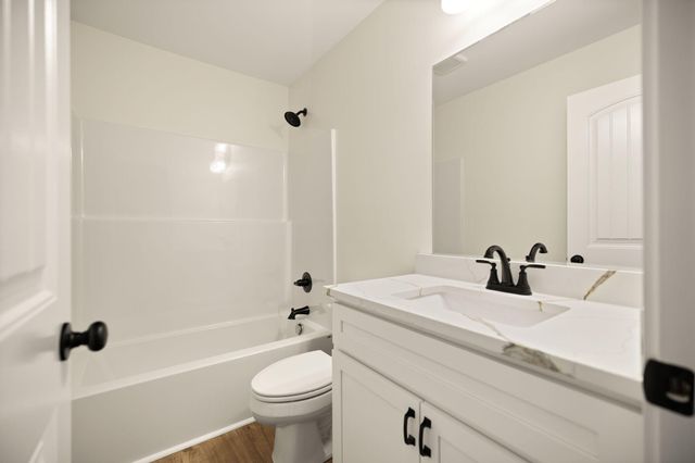 7046 Arbor Meadow Way, Versailles, KY 40383