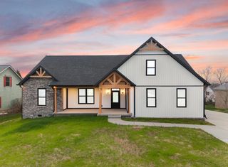 7046 Arbor Meadow Way, Versailles, KY 40383