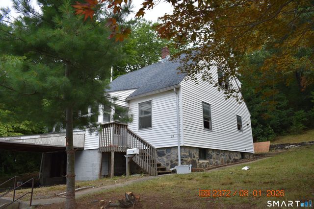23 Avenue D, Beacon Falls, CT 06403