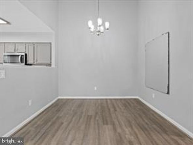 9422 SCARLET OAK DR, Manassas, VA 20110