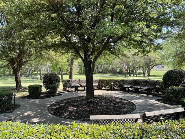 2214 Carlisle Street, Bedford, TX 76021