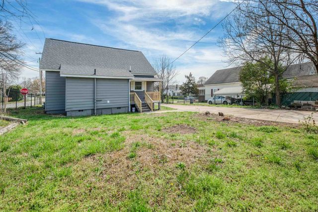 59 Smythe Avenue, Greenville, SC 29605