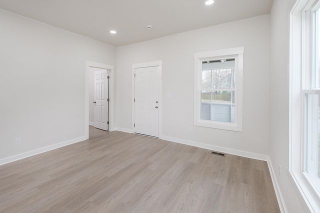 59 Smythe Avenue, Greenville, SC 29605