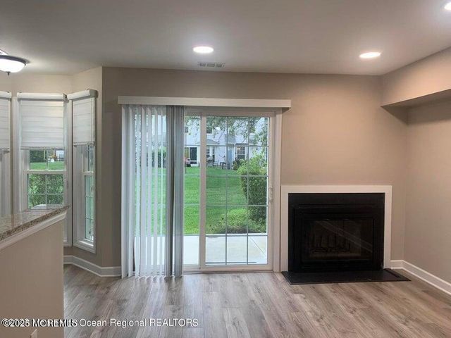 248 Larchwood Court, Howell, NJ 07731