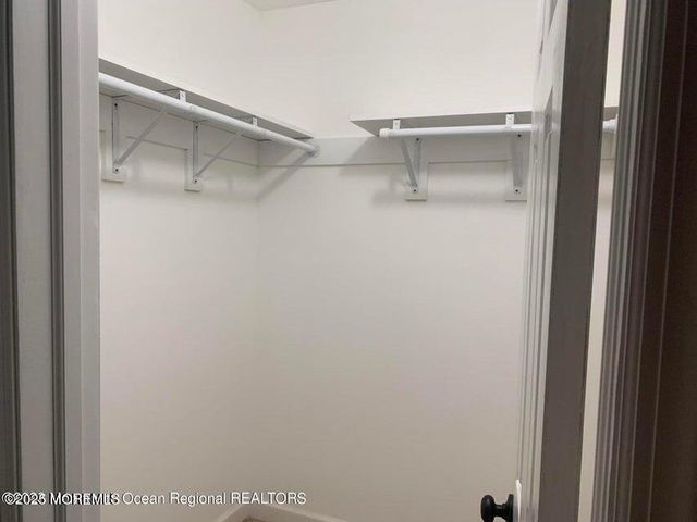 248 Larchwood Court, Howell, NJ 07731