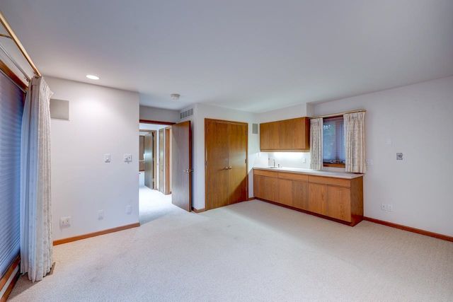 1725 Wynd, Winfield, KS 67156