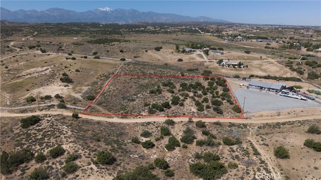 0 Mesa Linda Rd, Oak Hills, CA 92344