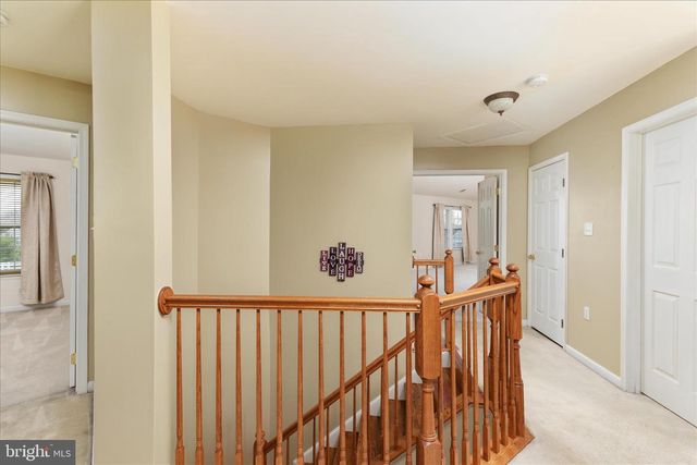 42 DECATUR DR, Bunker Hill, WV 25413