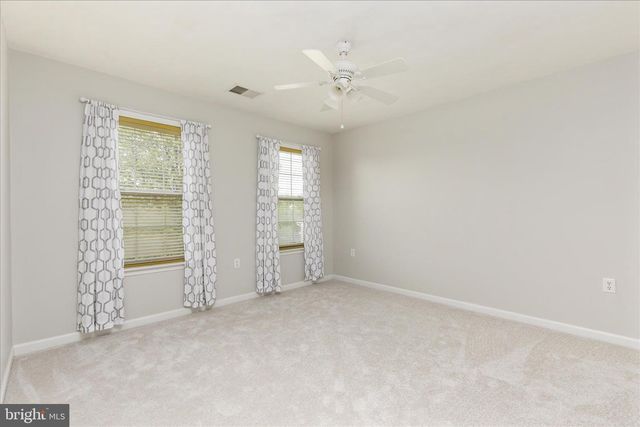 42 DECATUR DR, Bunker Hill, WV 25413