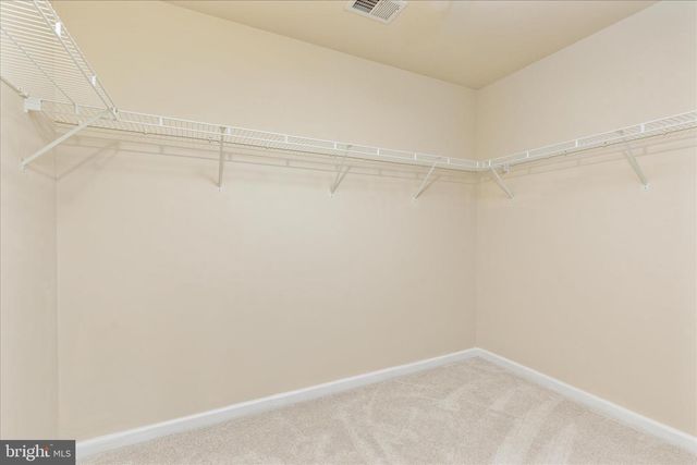 42 DECATUR DR, Bunker Hill, WV 25413