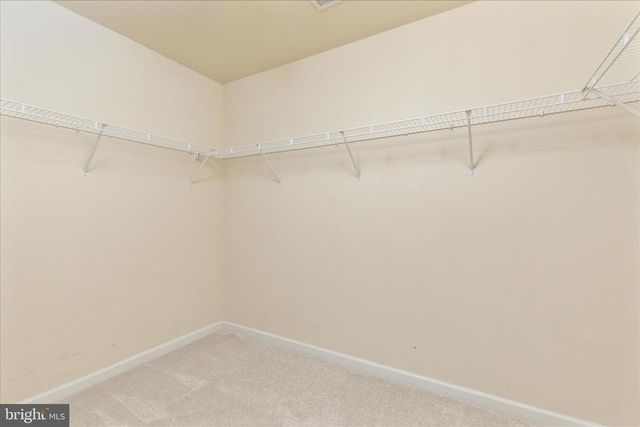 42 DECATUR DR, Bunker Hill, WV 25413