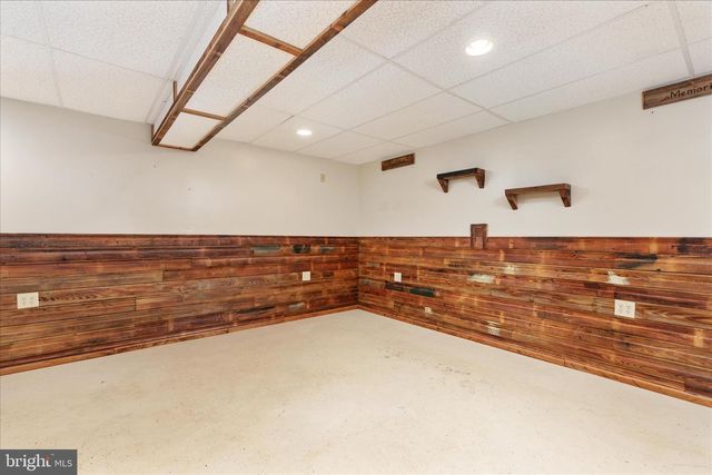 42 DECATUR DR, Bunker Hill, WV 25413