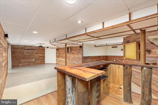 42 DECATUR DR, Bunker Hill, WV 25413
