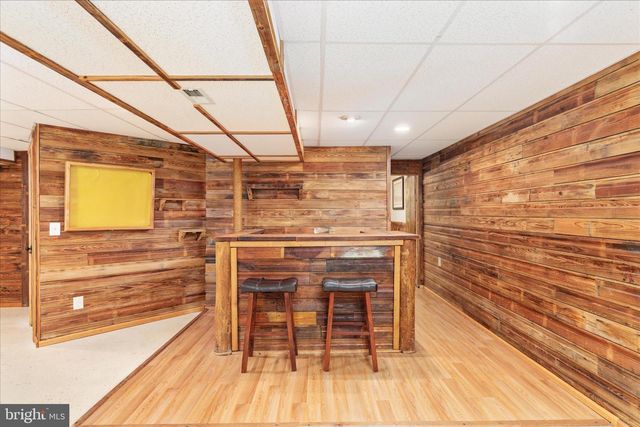 42 DECATUR DR, Bunker Hill, WV 25413